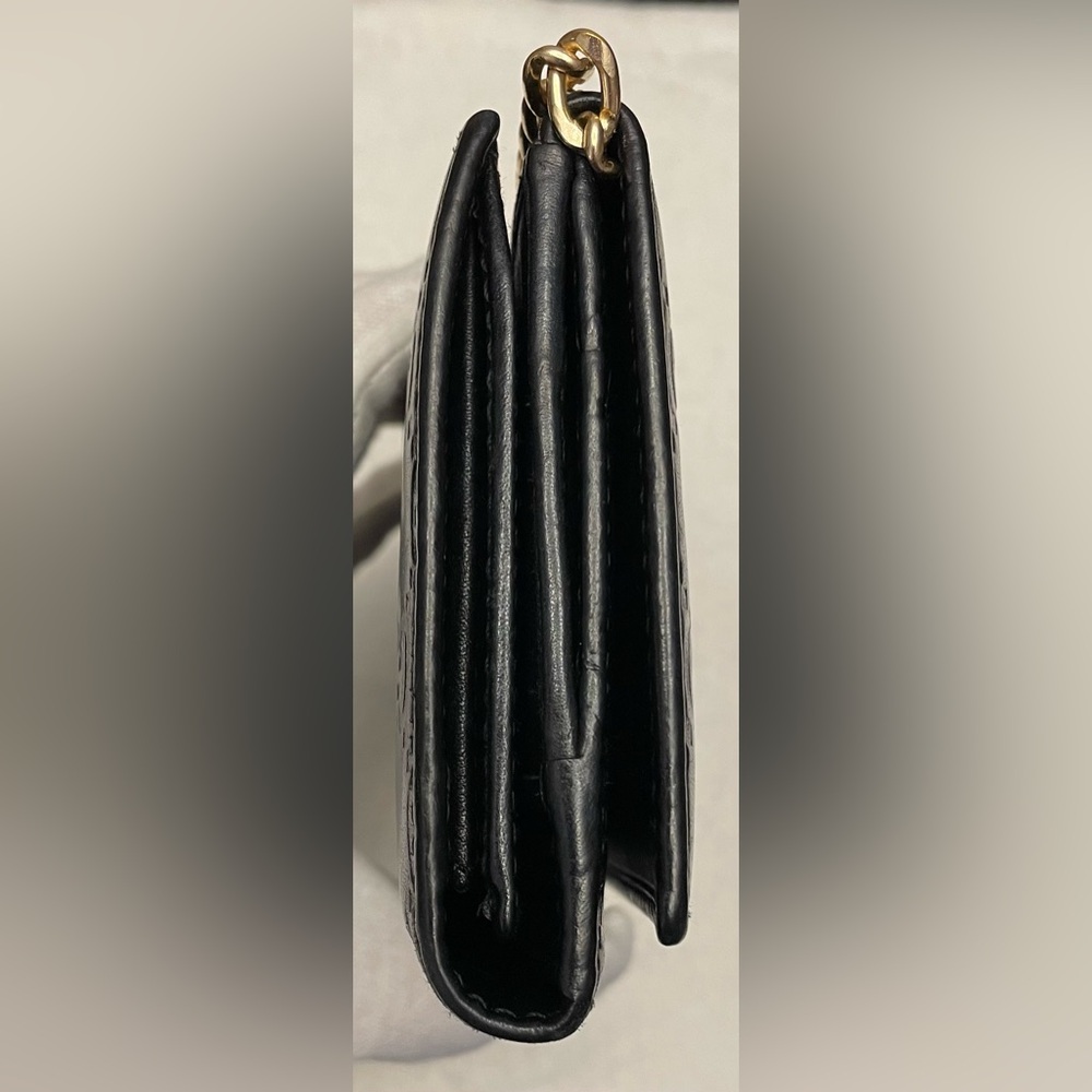 Gucci Authentic Vintage Black Mono Leather Long Wallet with Unbranded Gold Chain - Picture 5 of 17